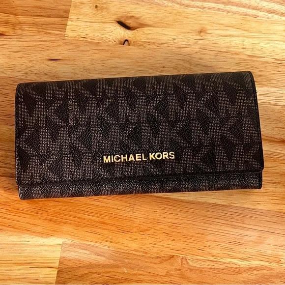 Michael Kors Brown Signature Logo Wallet Large - Picture 3 of 9